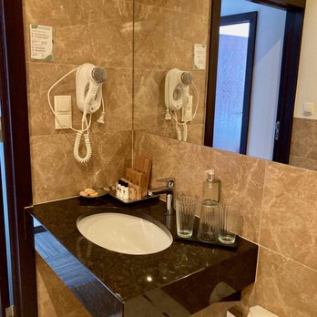 Europeum Hotel - Bathroom. - Hotels Near Me - Wrocław, DS