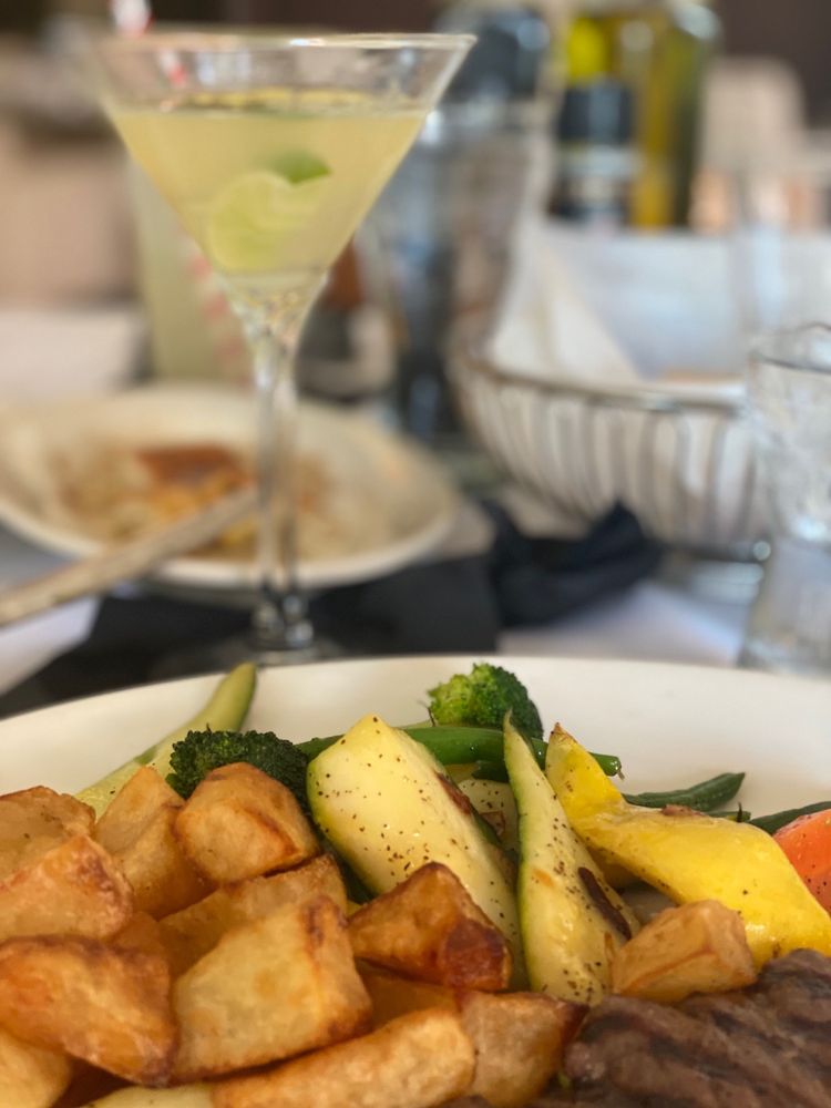 Vic & Angelo's