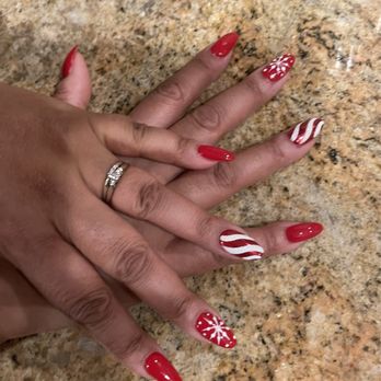 Beauty Lounge Spa - Thank you Angel Q for getting me into the Holiday spirit!! - Nail Salons Near Me - Carson, California Beauty Lounge Spa - Thank you Angel Q for getting me into the Holiday spirit!! - Nail Salons Near Me - Carson, California