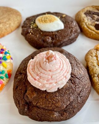 Bee J’s Cookies by null