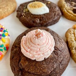 Bee J’s Cookies - Peppermint Patty Cookie