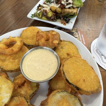 BREW'd Craft Pub - Fried Pickles & Brussels Sprouts - Gastropubs Near Me - Honolulu, Hawaii