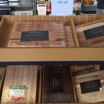 Williams-Sonoma Outlet - Sale - Kitchen & Bath Near Me - Leesburg, Virginia