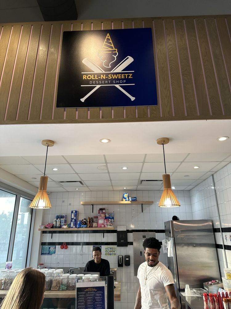 Roll-N-Sweetz Rolled Ice Cream