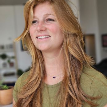 Venice Beauty Bar - Hair by Melanie - Hair Stylists Near Me - Venice, California Venice Beauty Bar - Hair by Melanie - Hair Stylists Near Me - Venice, California