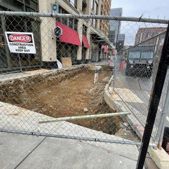 Commonwealth Joe - A bit of construction going on at the moment - Cafes Near Me - Arlington, Virginia
