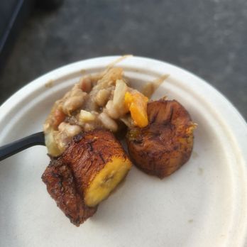 FUFU n’ Sauce - Black-eyed peas and plantains - Food Trucks Near Me - St. Louis, Missouri FUFU n’ Sauce - Black-eyed peas and plantains - Food Trucks Near Me - St. Louis, Missouri