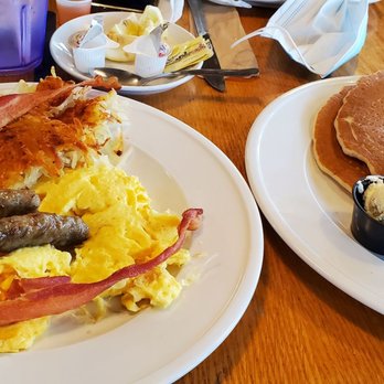 Sara's Family Restaurant - Breakfast of champions Hoosier style - Breakfast & Brunch Near Me - Fort Wayne, Indiana