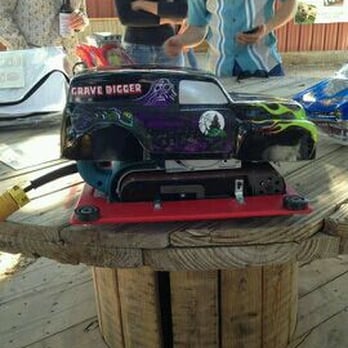 Happy Cow - Belt sander - American Near Me - New Braunfels, Texas Happy Cow - Belt sander - American Near Me - New Braunfels, Texas