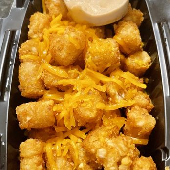 Hat Creek Burger Company - Queso Tots, Cold, soggy with hard cheese. - Burgers Near Me - Temple, Texas