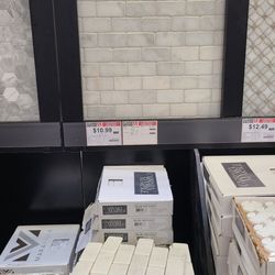 Floor & Decor