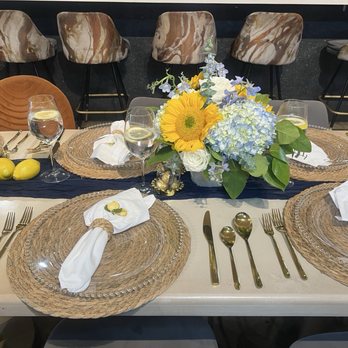 The Simple Luxe - Centerpiece (1 of 5) - Party Equipment Rentals Near Me - Norwalk, California