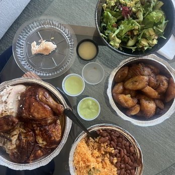 Pio Pio 2 - Latin American Near Me - Jackson Heights, New York