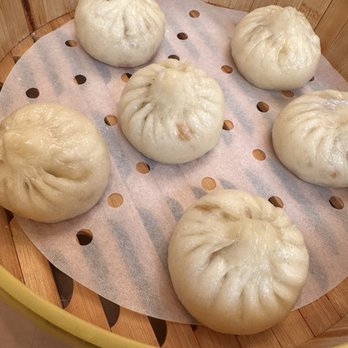 Ox 9 Lanzhou Handpulled Noodles - Steamed pork and green onion bun - Noodles Near Me - San Mateo, California