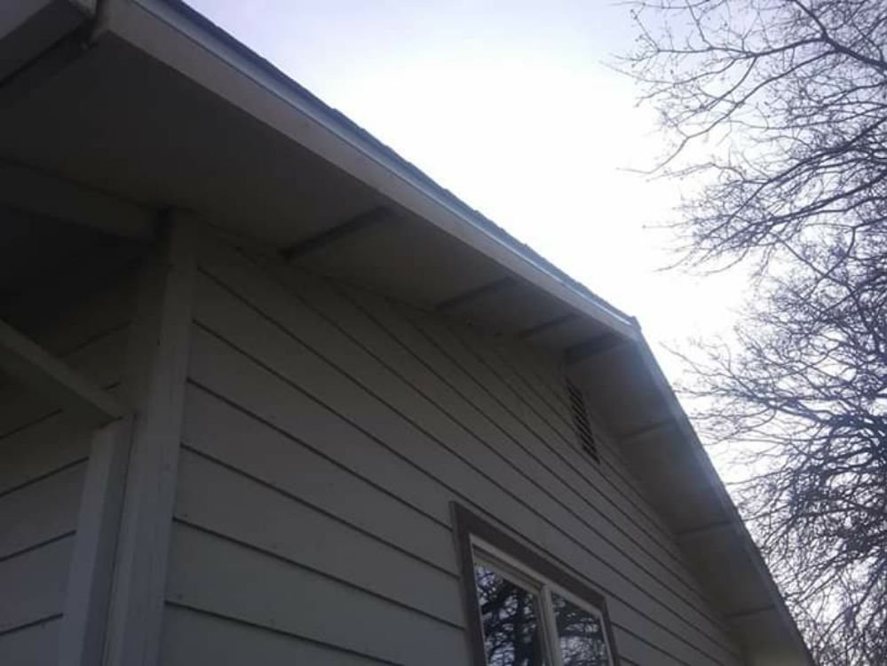 Slide of Mackney Roofing