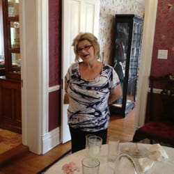 Baert Baron Mansion - Owner Anna she also makes beautiful jewelry.