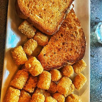 Whistlin' Jack's Outpost and Lodge - Bougee grilled cheese with tots - American Near Me - Naches, Washington Whistlin' Jack's Outpost and Lodge - Bougee grilled cheese with tots - American Near Me - Naches, Washington