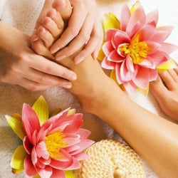 Salon Savvy - We offer luxurious Pedicures!
