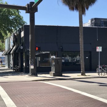 Engine No 9 - Burgers Near Me - Saint Petersburg, Florida