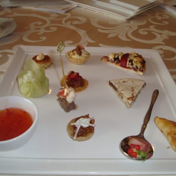 Blue Plate Catering - Appetizer Tasting - Caterers Near Me - Chicago, Illinois Blue Plate Catering - Appetizer Tasting - Caterers Near Me - Chicago, Illinois