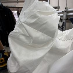 Parklane Cleaners - After photo of the hem of my dress