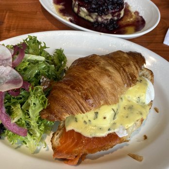 Mildred's Temple Kitchen - Vero's choice with Mildred's fluffy blueberry pancake to share - Breakfast & Brunch Near Me - Toronto, Ontario Mildred's Temple Kitchen - Vero's choice with Mildred's fluffy blueberry pancake to share - Breakfast & Brunch Near Me - Toronto, Ontario