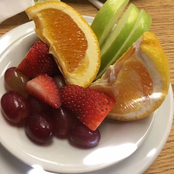 Early Bird Diner - The fruit bowl looks so good and fresh! - Diners Near Me - Charleston, South Carolina