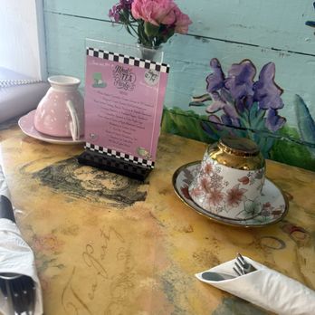 The Tea Kettle Cafe - Tea Rooms Near Me - Spring, Texas