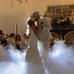 The Hidden Jewel - First dance, fire place, candles