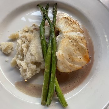 Peohe's - Chilean Sea Bass Pinot Noir - Seafood Near Me - Coronado, California