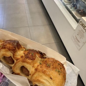 Tous Les Jours - Sausage stuffed garlic bread!! Amazing!! - Bakeries Near Me - Richmond, Virginia Tous Les Jours - Sausage stuffed garlic bread!! Amazing!! - Bakeries Near Me - Richmond, Virginia