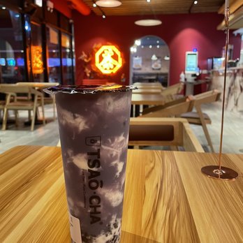 Tsaocaa Lincoln Park - Deep Double Purple Coconut Milk with Bubble - Bubble Tea Near Me - Chicago, Illinois Tsaocaa Lincoln Park - Deep Double Purple Coconut Milk with Bubble - Bubble Tea Near Me - Chicago, Illinois