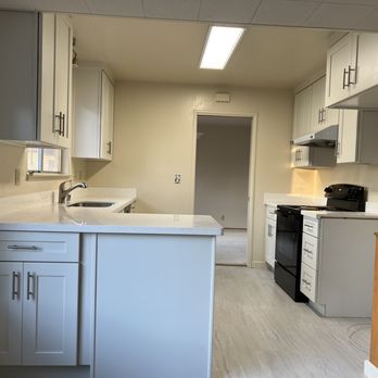 KZS Kitchen Cabinet & Stone - After - Kitchen & Bath Near Me - Santa Clara, California KZS Kitchen Cabinet & Stone - After - Kitchen & Bath Near Me - Santa Clara, California