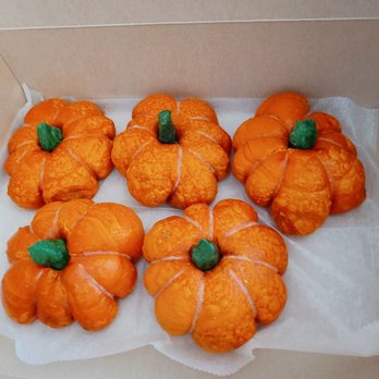 Bobby's Bagel Cafe - a box of mini pumpkins - Sandwiches Near Me - Oakton, Virginia Bobby's Bagel Cafe - a box of mini pumpkins - Sandwiches Near Me - Oakton, Virginia