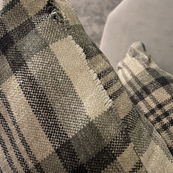 Living Spaces - Pillows that we custom made horrible quality , we've only had them for not even 3 months - Furniture Stores Near Me - Irvine, California