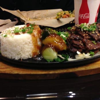 Del Seoul - Kalibi plate at Del Seoul.  A very hearty yet delicious meal. - Korean Near Me - Chicago, Illinois