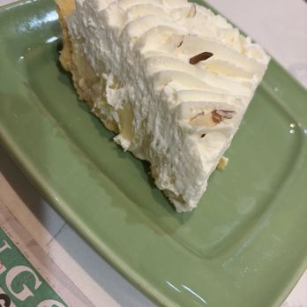 Polly's Pies Restaurant & Bakery - Banana Cream Slice - Bakeries Near Me - Long Beach, California Polly's Pies Restaurant & Bakery - Banana Cream Slice - Bakeries Near Me - Long Beach, California