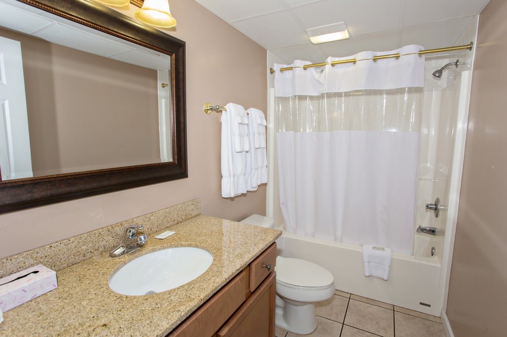 BEAR CROSSING CONDOS Updated September 2024 33 Photos 111 Jake