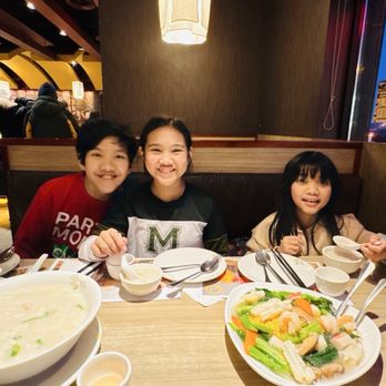 Congee Queen - Chinese Near Me - Scarborough, Ontario