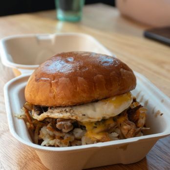 Mémoire Cà Phê - The Sando - Vietnamese Near Me - Portland, Oregon