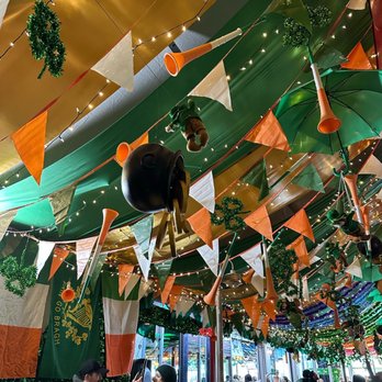 Charm’d - Pop-Up Restaurants Near Me - Chicago, Illinois