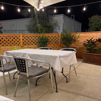 Valeria  - Outside seating - Pizza Near Me - Boerne, Texas