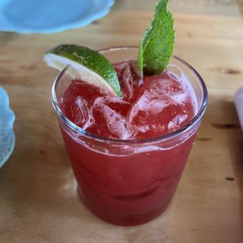 The Fold Craft Pizza + Kitchen - Blackberry mint julep - so good, fresh blackberries really hit the spot - Pizza Near Me - Sunriver, Oregon The Fold Craft Pizza + Kitchen - Blackberry mint julep - so good, fresh blackberries really hit the spot - Pizza Near Me - Sunriver, Oregon