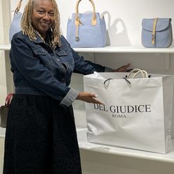Del Giudice Roma - We purchased several beautifully crafted, handmade bags.