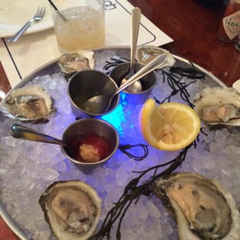 PB Catch - Happy hour oysters - Seafood Near Me - Palm Beach, Florida PB Catch - Happy hour oysters - Seafood Near Me - Palm Beach, Florida