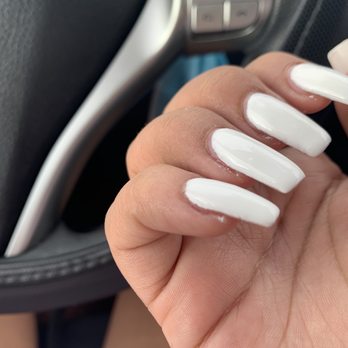 Serenity Nails & Spa - Again, the nail polish not being fully filled. - Day Spas Near Me - Springfield, Virginia