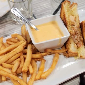 The Local Tavern Bar and Grill - Lobster grilled cheese sandwich with lobster tomato bisque - Bars Near Me - Canton, Michigan The Local Tavern Bar and Grill - Lobster grilled cheese sandwich with lobster tomato bisque - Bars Near Me - Canton, Michigan