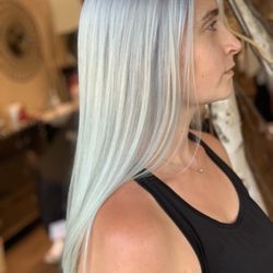 Gavali Salon - Double process blonde with multi toned glaze