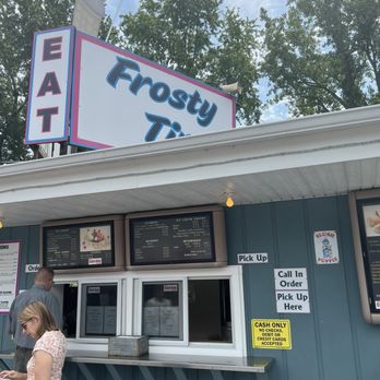 Deprey's Frosty Tip - Order here - Burgers Near Me - Luxemburg, Wisconsin Deprey's Frosty Tip - Order here - Burgers Near Me - Luxemburg, Wisconsin