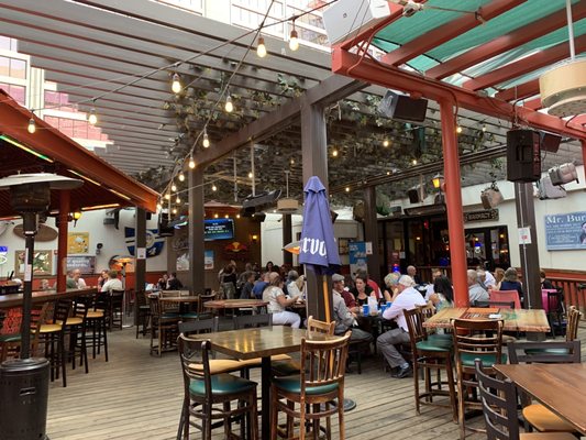 Carlos 'n Charlie's Restaurant by null